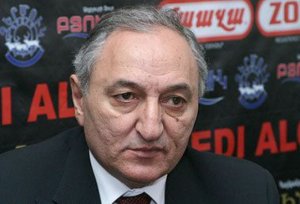 Professor Bostancyan: “Ermənistan izolyasiyadadır”