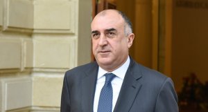 Elmar Məmmədyarov Fransaya getdi