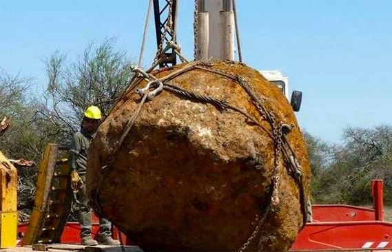 Dünyanın ikinci ən böyük meteoriti tapıldı – VİDEO