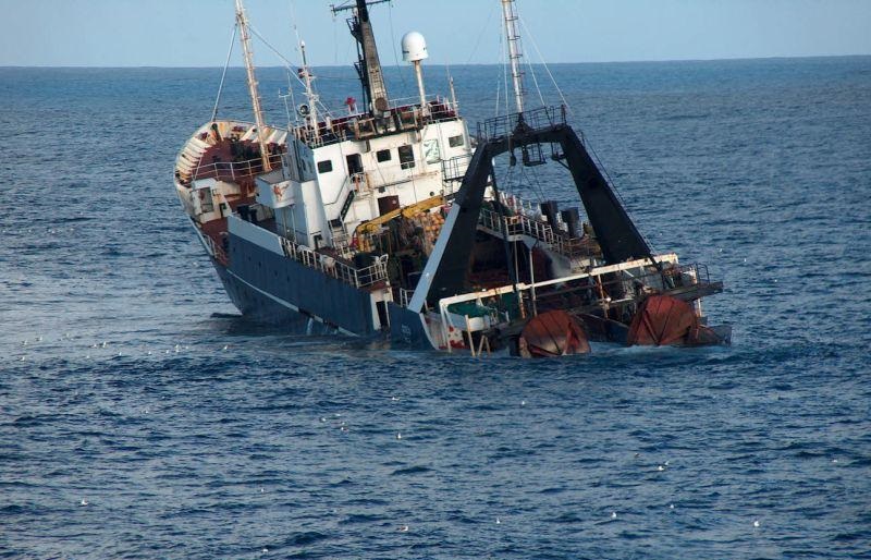 İtaliya sahillərində Türkiyə gəmisi batdı
