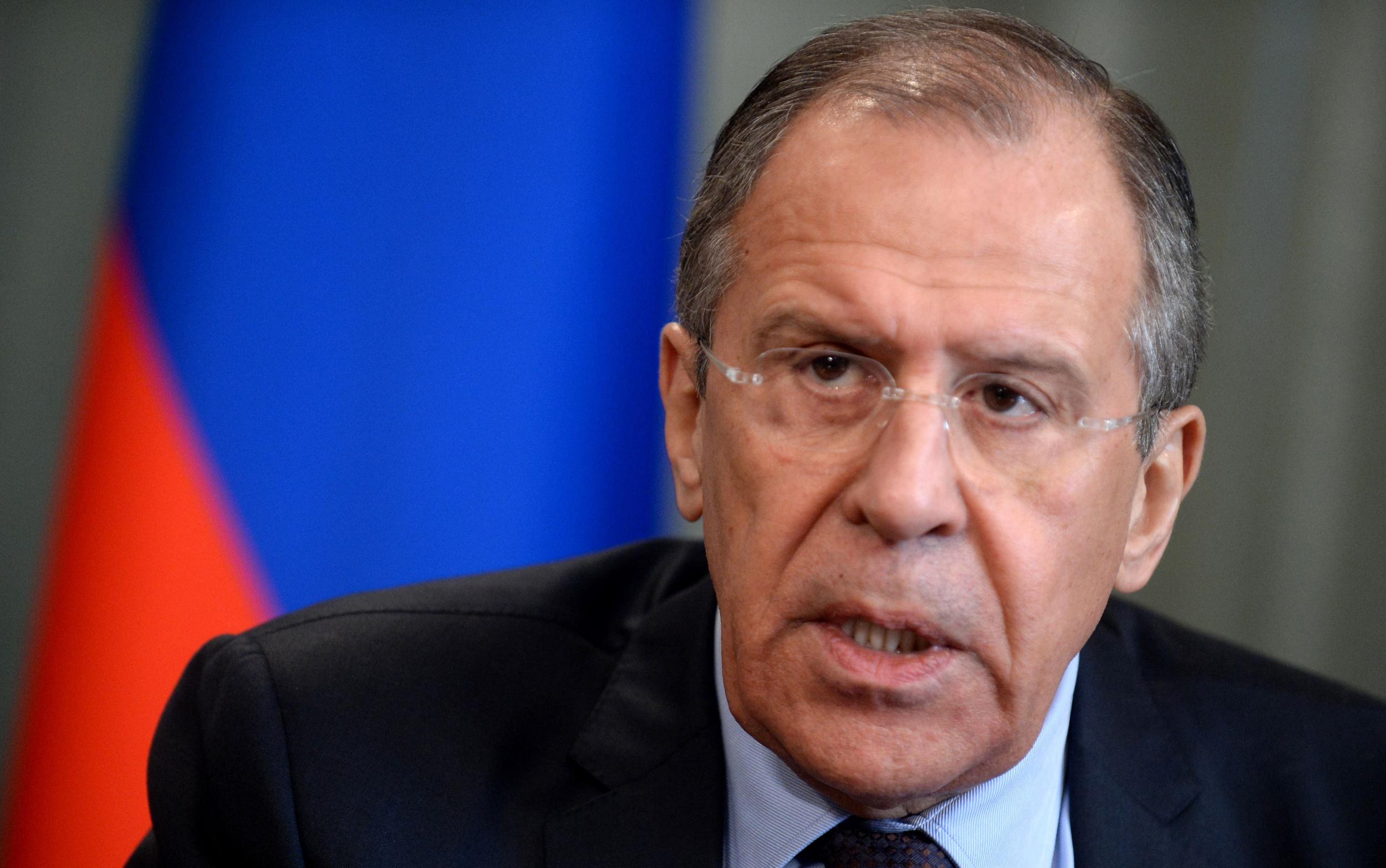 Lavrov Yerevana gedir