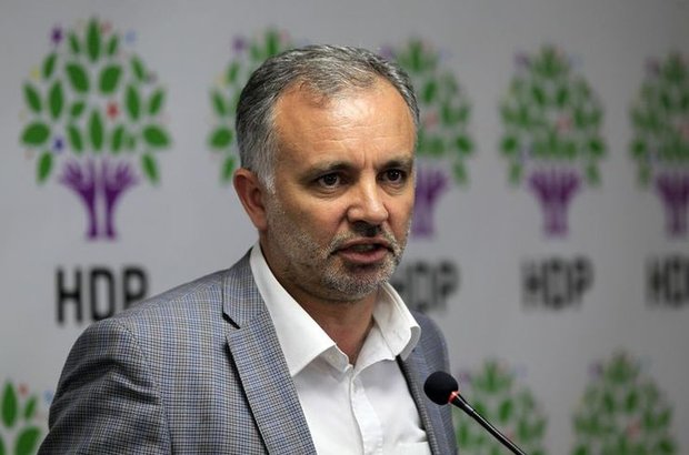 HDP parlamentdə fəaliyyətini dayandırdı