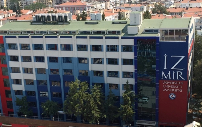 İzmir universitetində kütləvi həbslər