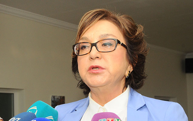 “Bu şagirdlərin 30 faizi məktəbdən çıxır”
