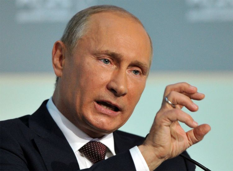 Putin: Birqütblü dünya yaratmaq səyləri baş tutmadı