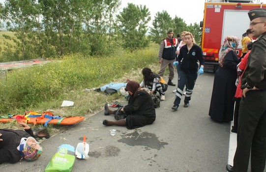 Türkiyədə avtobus aşdı – 30 yaralı