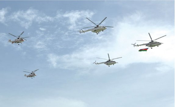 Neftçilərin axtarışına helikopter cəlb olundu