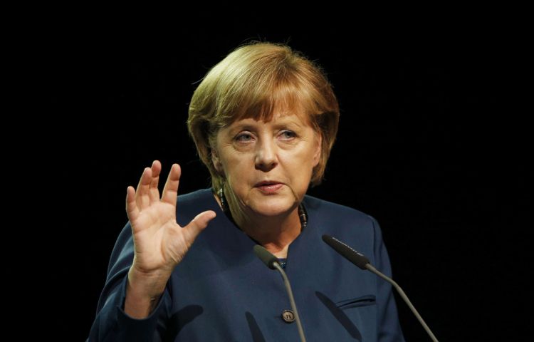 Merkel qaçqınlara dair Aİ-Türkiyə razılaşmasını ŞƏRH