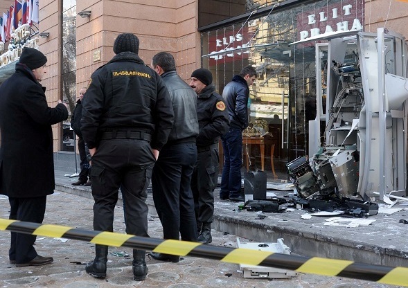 İrəvanda bankomat partladıldı – FOTO