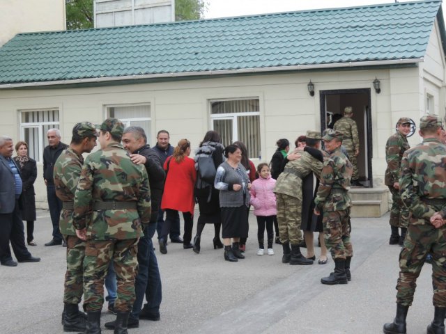 Hərbi hissələrdə “Açıq qapı” günü keçirilir