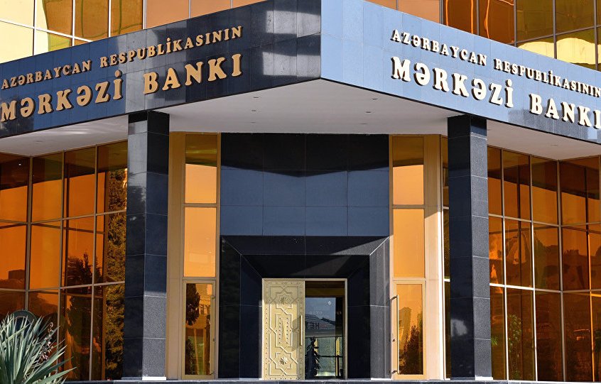 Mərkəzi bank pisxoloji hədd ilə üz-üzə qalıb