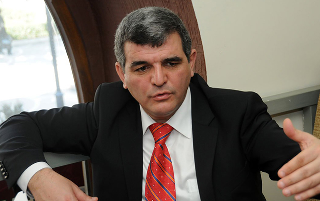 Deputat Mövlud Mövludun intiharından danışdı