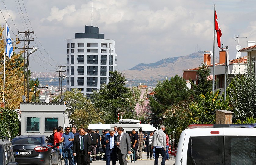 Türkiyənin baş konsulluğuna silahlı hücum