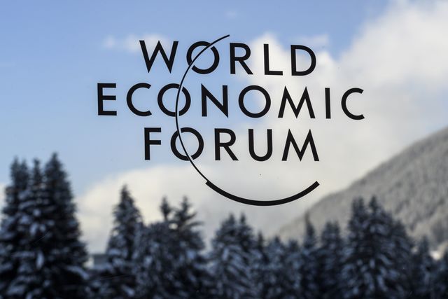 Davos forumu Azərbaycan iqtisadiyyatını xilas edəcəkmi?