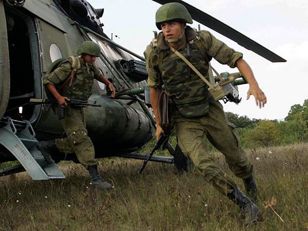 Rus ordusu irimiqyaslı hərbi təlimlərə başladı