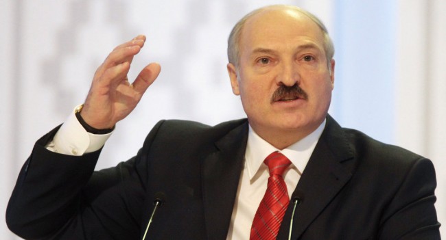 Ermənistandan uçan təyyarədə radioaktiv maddə aşkarlanıb – Lukaşenko