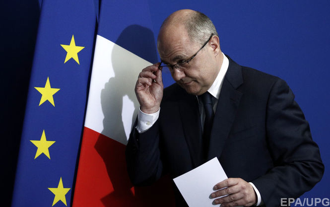Fransa Daxili İşlər naziri istefa verdi