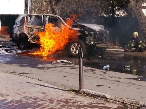 Polkovnik Aleksandr Xaraberyuşun avtomobili partladıldı