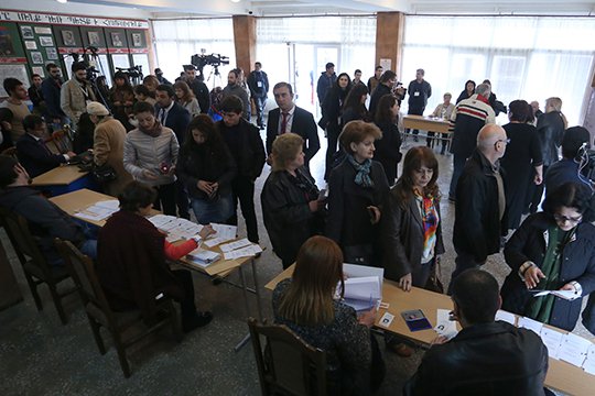 Ermənistandakı seçkilərlə bağlı yeni ifşaedici faktlar