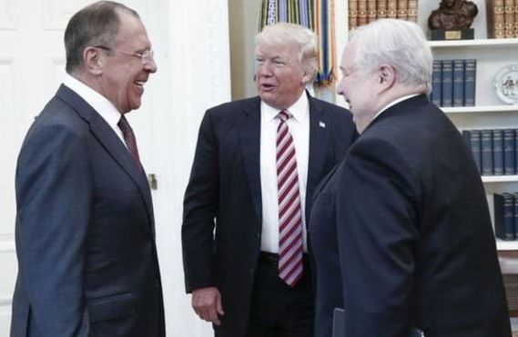 Trump “Rusiya ilə məxfi məlumat paylaşıb”