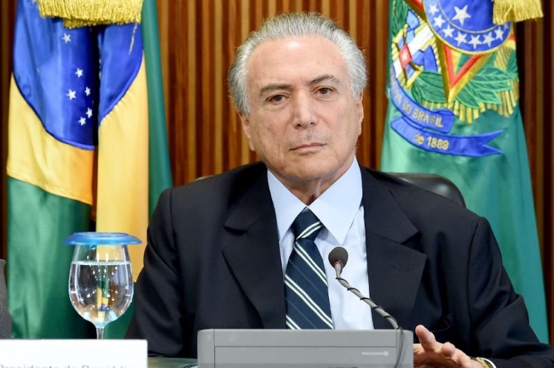 Braziliyada prezidentin istefası tələb edilir