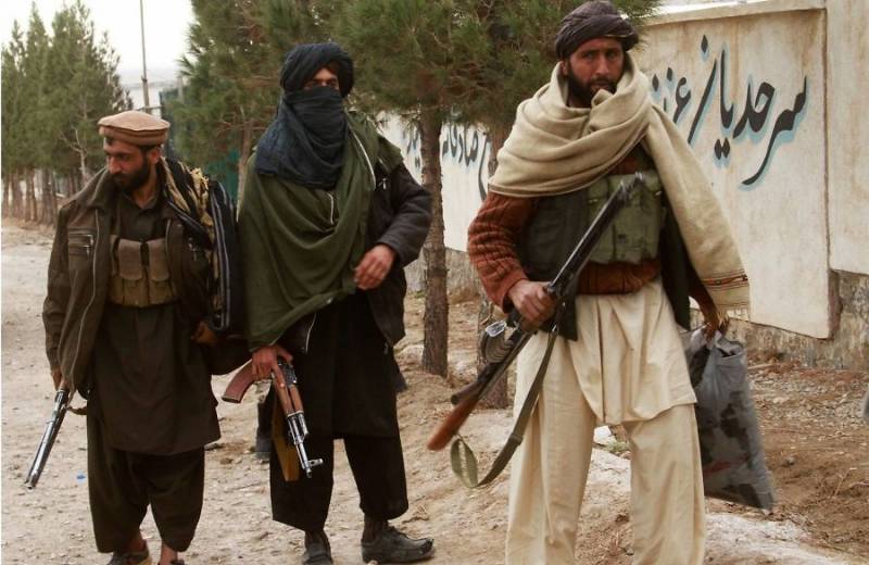 “Taliban” Əfqanıstanda 20 polis öldürüb