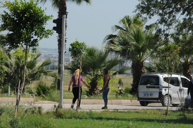 Universitet yaxınlığında  fahişəlik bazarlığı