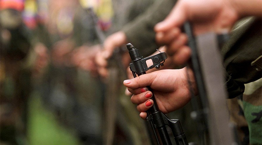 FARC bütün silahlarını təslim etdi