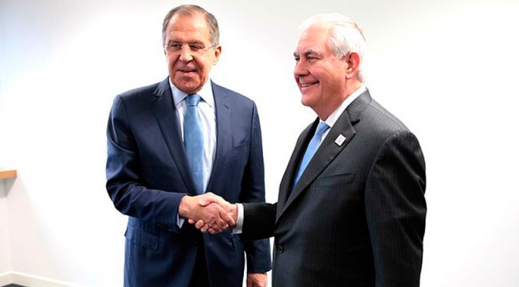 Tillerson və Lavrov aktual mövzuları müzakirə ediblər