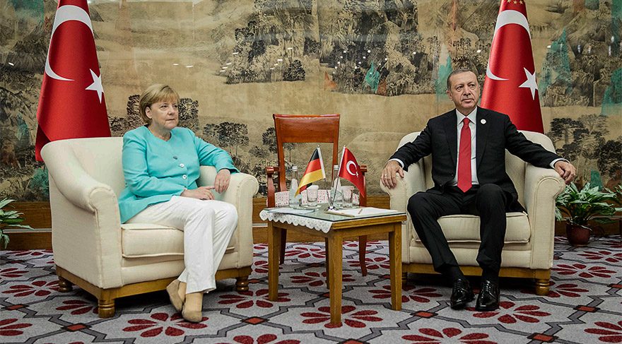 Merkel ilə Ərdoğan arasında sürpriz görüş