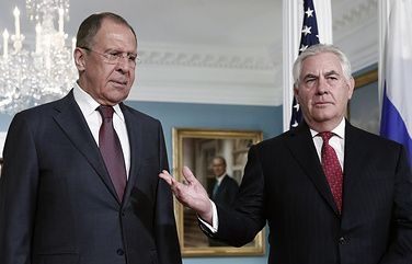 Lavrov və Tillerson Rusiya-ABŞ münasibətlərini müzakirə ediblər