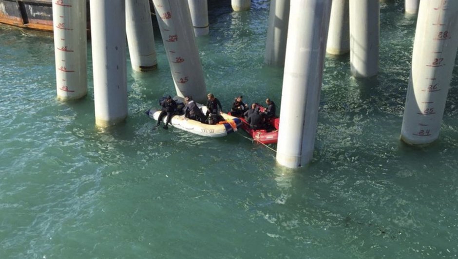 Rusiyada avtobus dənizə düşüb: 14 ölü