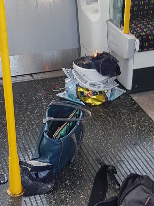 London metrosunda partlayış – Yaralılar var – FOTO – VİDEO
