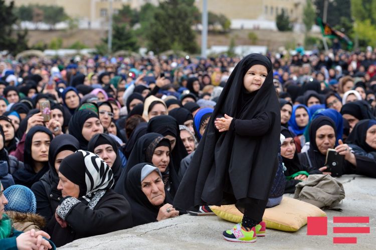 Dövlət Komitəsi uşaqların məcburi şəkildə dini mərasimlərdə iştirakına qarşıdır