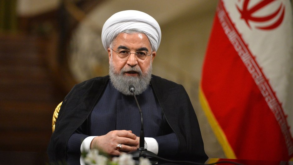 Ruhani: “Dünyaya 10 Trump gəlsə də bunları əlimizdən ala bilməz”