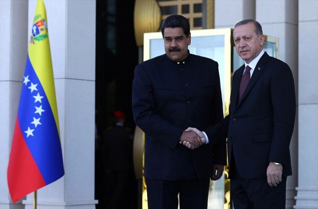 Maduro, Ərdoğan Tərəfindən Rəsmi Mərasimlə Qarşılanıb