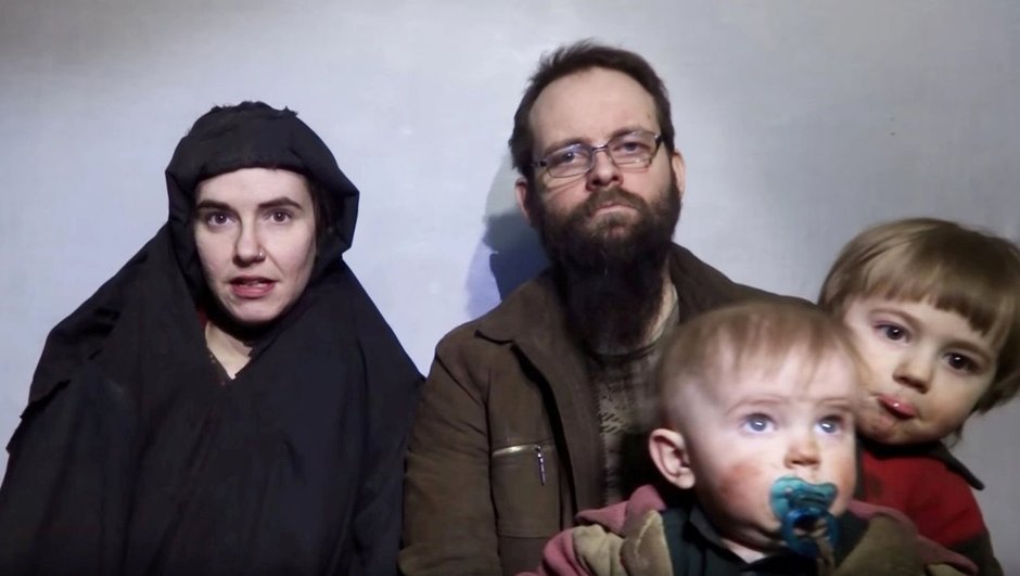 Talibanın Pakistanda 5 ildir girov saxladığı ailə xilas edilib!