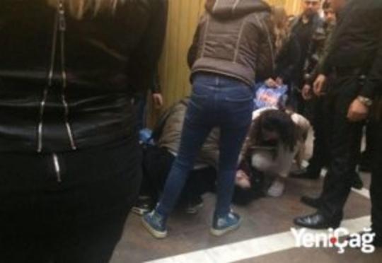 Gənc qız metroda intihara cəhd etdi – FOTO