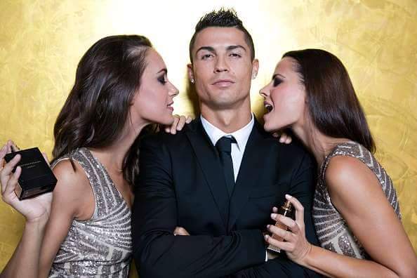 Ronaldo ilə bir gecə vaxt keçirmək üçün 32 min dollar ödədi