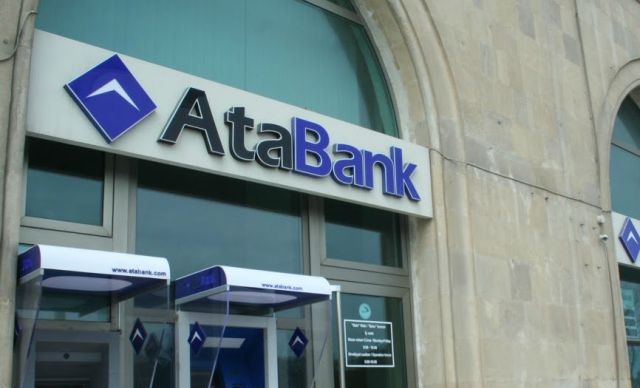 “AtaBank” zamin qadını həbs etdirdi – Borclunun özünü tapa bilmirlər…