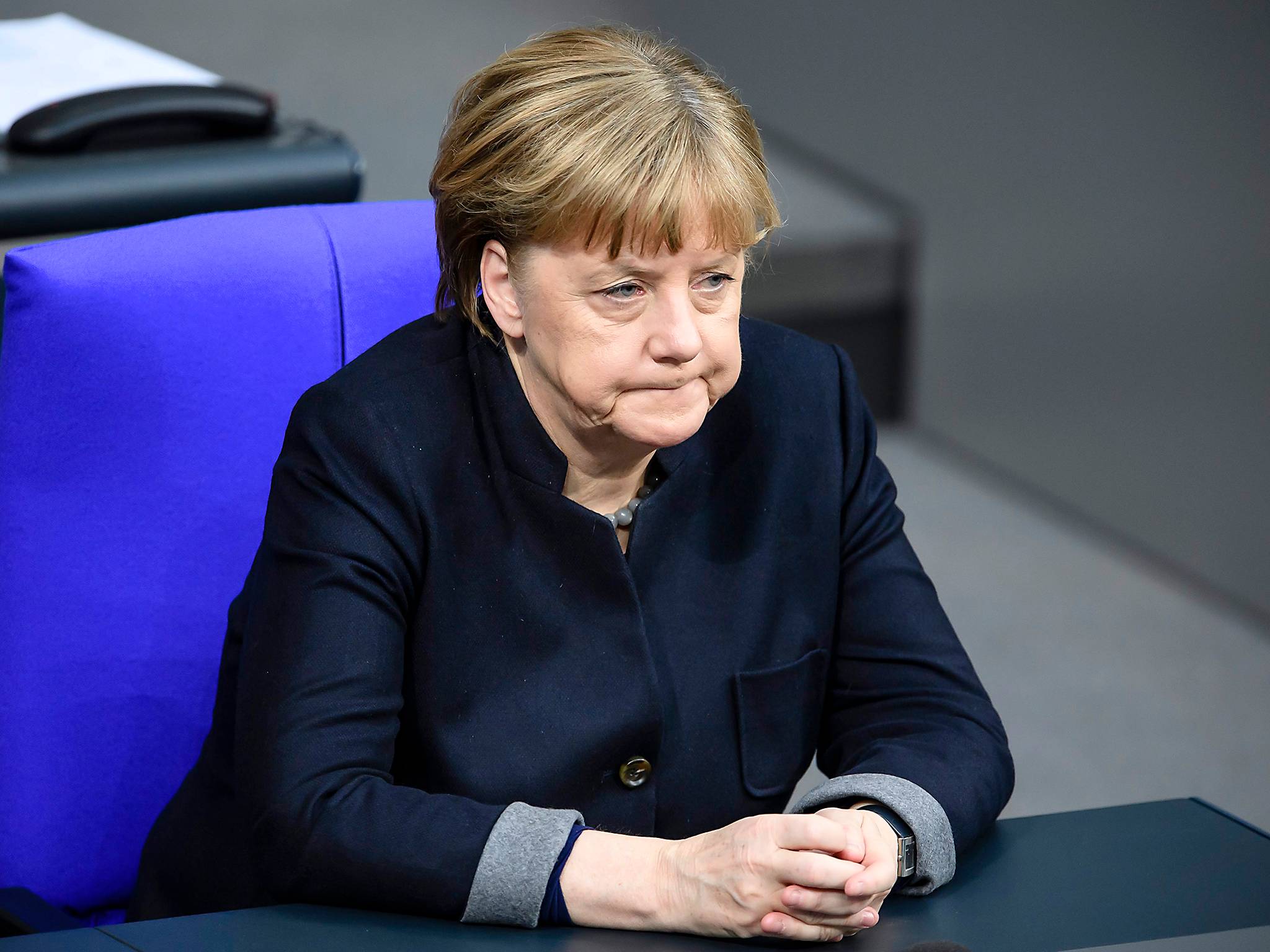 Merkel istefa verməyəcəyini bəyan edib