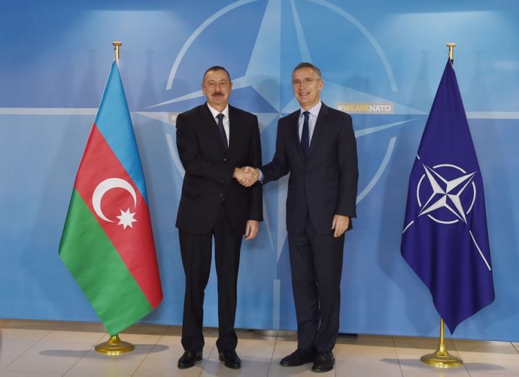 Prezident İlham Əliyev NATO baş katibini Azərbaycana dəvət edib – FOTO