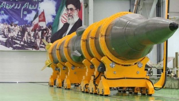 Britaniya mətbuatı: İran generalları Avropanı raketlərlə hədələyir