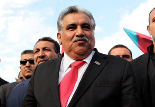 Əhəd Abıyev jurnalistdən danışdı: “Onu kimsə öyrədir…”