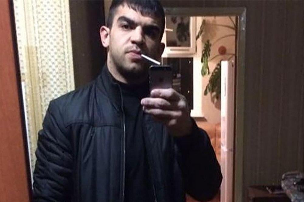 Qatardan qaçan dustaq etiraz edir – ŞİKAYƏT