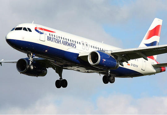 “British Airways”ə məxsus təyyarə Bakıda məcburi eniş etdi