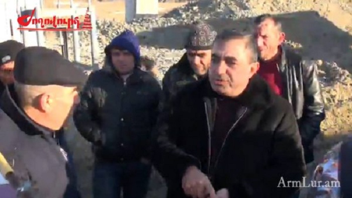 Ermənistanda etiraz aksiyası: Sürücülər yolu bağladı – VİDEO