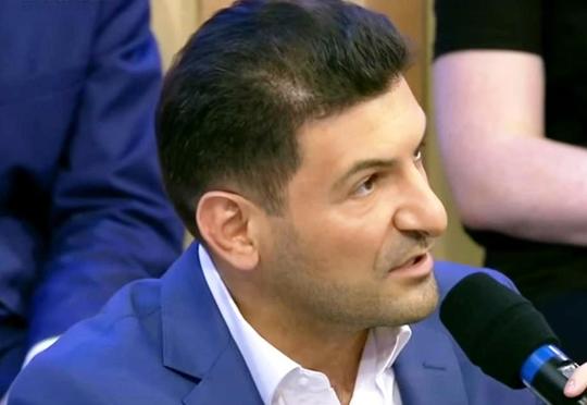 Biz ermənilər üçün “Yaşıl işıq” yandırırıq- Fuad Abbasovdan sərt tənqid