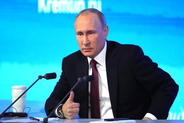 Putin Əfqanıstandakı vəziyyətin pisləşdiyini bəyan edib