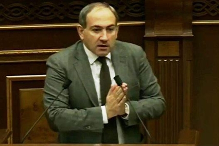 Erməni deputatın İtaliyada qeyri-adi macərası